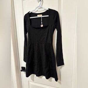 BNWT Womens Long Sleeve Mini Black Dress